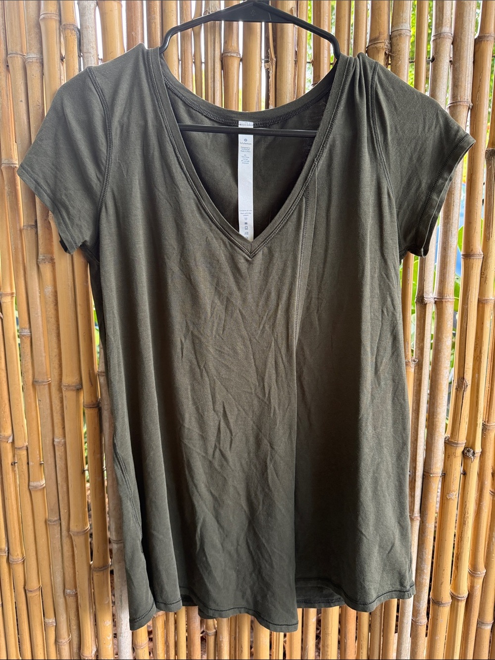 lululemon athletica Olive Green V-Neck Short Sleeve Tee
